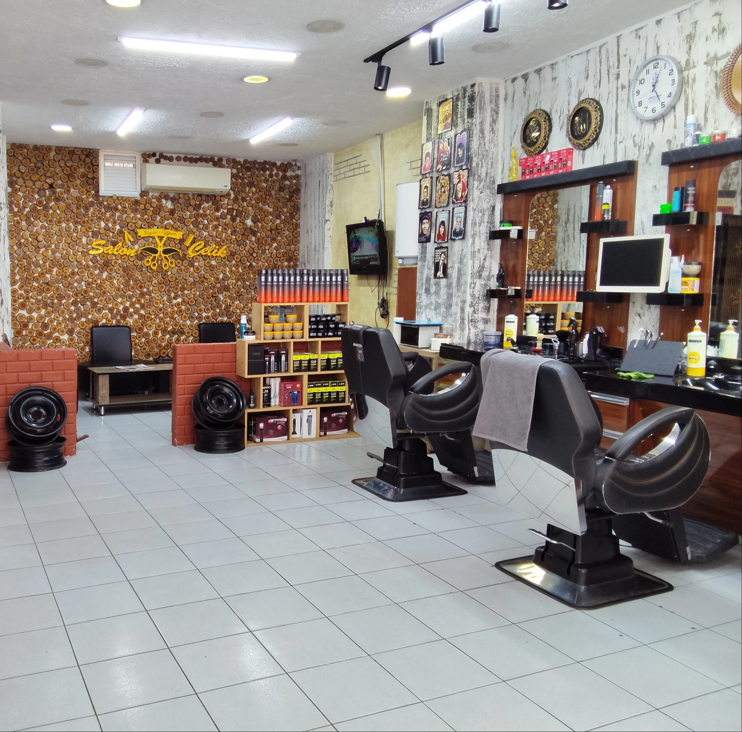 Çelik Salon