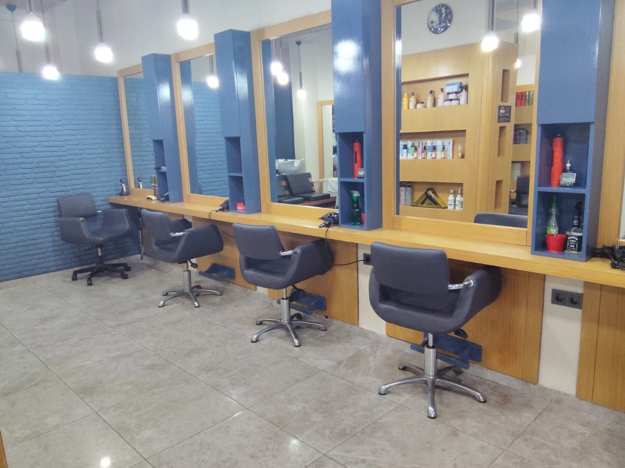 Arma Kuaför &  Güzellik Salonu